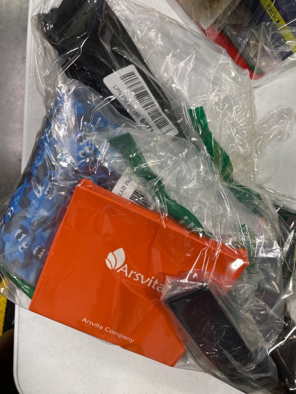 Photo 1 of 
MIXED VARIETY OF MYSTERY ITEMS

***AS IS / NO RETURNS -  FINAL SALE***
