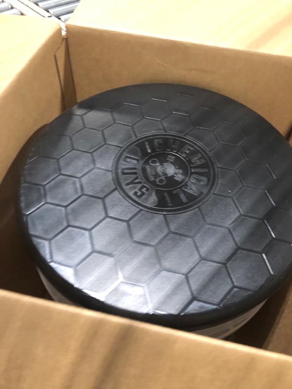 Photo 1 of Chemical Guys ACC160 Heavy Duty Ultra Clear Detailing Bucket (4.5 Gal) and Bucket Lid (For Car Wash, Boat, Truck, RV, Fishing & More)