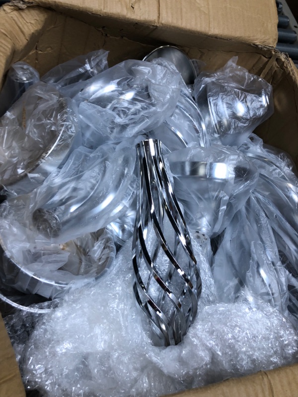 Photo 1 of 20 Pcs Metal Flower Arrangement Stand Wedding Flower Centerpieces Stand Elegant Metal Flower Vase Candelabra Candle Holder for Wedding Reception Table Decor Party Hotel Home Decor (Medium, Silver) Silver Medium