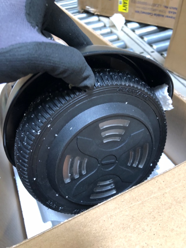 Photo 3 of *** NOT FUNCTIONAL**** SELLING AS PARTS***
Hover-1 Helix Electric Hoverboard | 7MPH Top Speed, 4 Mile Range, 6HR Full-Charge, Built-in Bluetooth Speaker, Rider Modes: Beginner to Expert Hoverboard Black