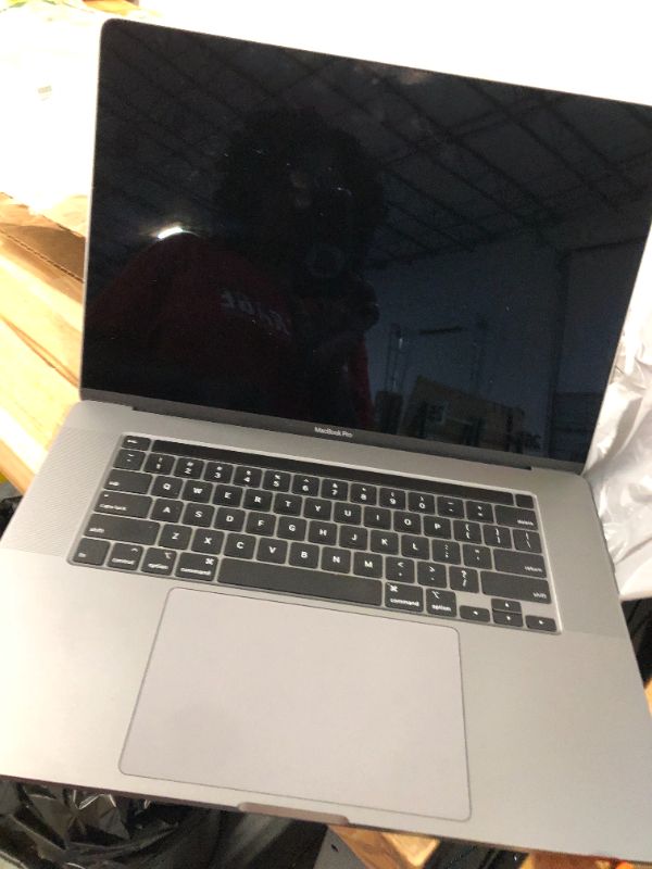 Photo 8 of ****NONFUNCTIONAL/DOES NOT WORK***DAMAGED*****Late 2019 Apple MacBook Pro with 2.6GHz Intel Core i7 (16 inch, 16GB RAM, 512GB) Space Gray (Renewed)