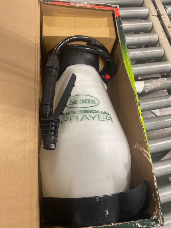 Photo 1 of ****MISSING BATTERY****Scotts 190567 Lithium-Ion Battery Powered Pump Zero Technology Sprayer, 2-Gallon, White/black