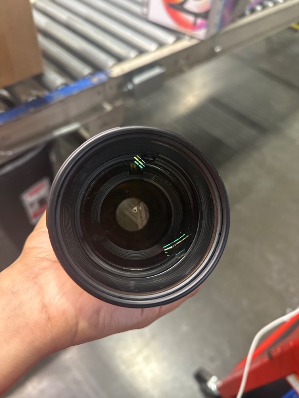 Photo 1 of ** DAMGED TO THE GLASS***Canon EF 70-200mm f/2.8L is II USM Telephoto Zoom Lens for Canon SLR Cameras (Renewed)