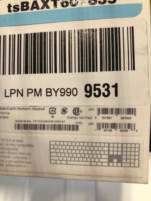 Photo 4 of Apple Magic Keyboard with Numeric Keypad: Wireless, Bluetooth, Rechargeable. Works with Mac, iPad, or iPhone; US English - White