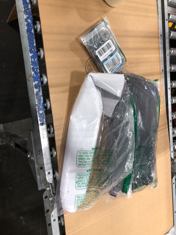 Photo 1 of ***AS IS / NO RETURNS -  FINAL SALE***
***BUNDLED BAG OF  ***
