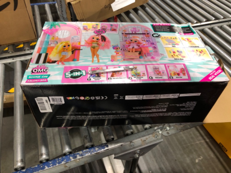 Photo 1 of LOL Surprise Shine On Salon & Spa 5-N-1 Playset with 65+ Surprises- Working Waterfall, Light-Up Mirror, Full 360 Play and Accessories, Holiday Toy, Great Gift for Kids Girls Boys Ages 4 5 6+ Years Old