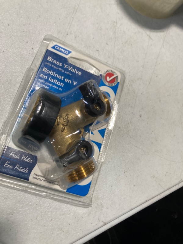 Photo 2 of Camco Solid Brass Water Wye Valve- Easy Grip Valve Handles and Simple Water Hose Connection CSA Low Lead Certified - (20123) Water Connector Wye Valve