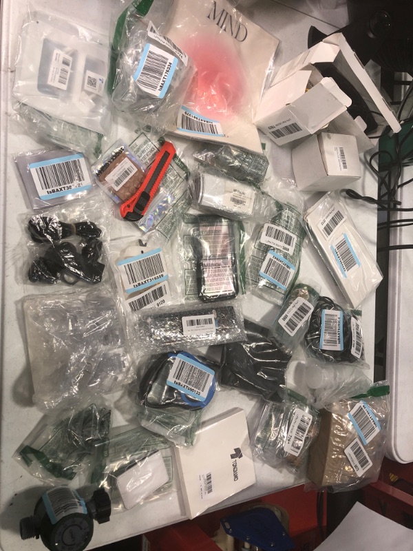 Photo 1 of ***MISC BUNDLE ITEMS, BOX CUTTER NOT INCLUDE***