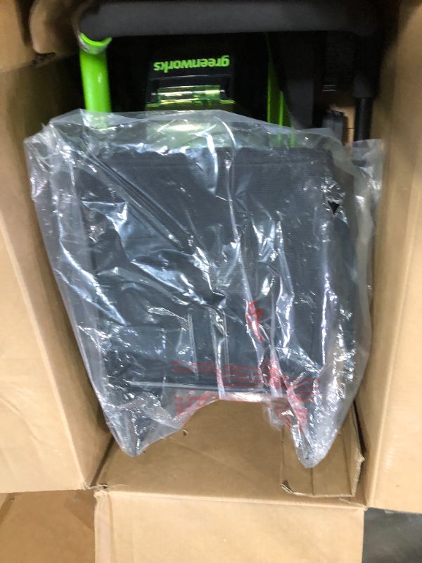 Photo 4 of Greenworks 24V 13-Inch Brushless Push Lawn Mower, Cordless Electric Lawn Mower with 4.0Ah USB (Power Bank) Battery and Charger Included 13" Mower (4.0Ah) ***USED***CHARGER AND BATTERY IS MISSING**** 