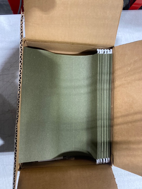 Photo 1 of Amazon Basics Hanging Organizer File Folder, Letter Size, Green - Pack of 25 Green Letter