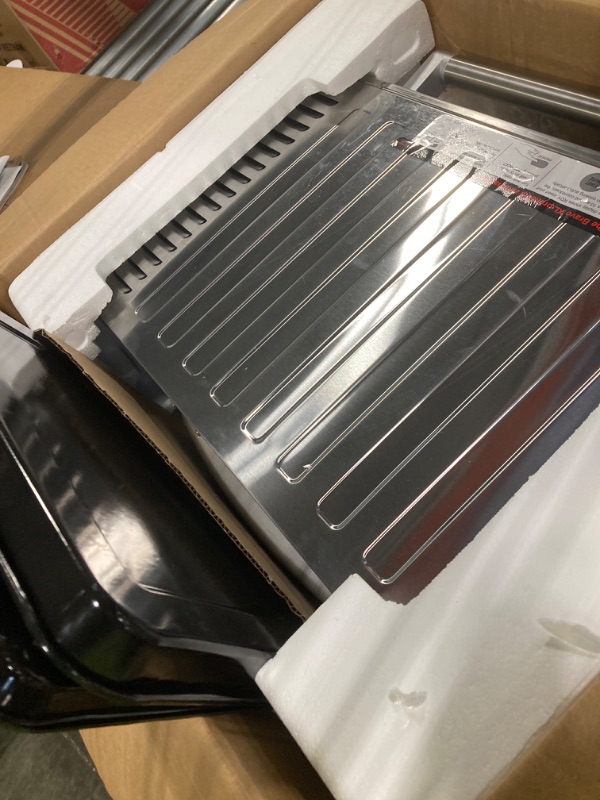 Photo 3 of ***FOR PARTS ONLY - ALL SALES ARE FINAL***
NUWAVE Bravo Air Fryer Toaster Smart Oven, 12-in-1 Countertop Convection, 30-QT XL Capacity, 50°-500°F Temperature Controls, Top and Bottom Heater Adjustments 0%-100%, Brushed Stainless Steel Look