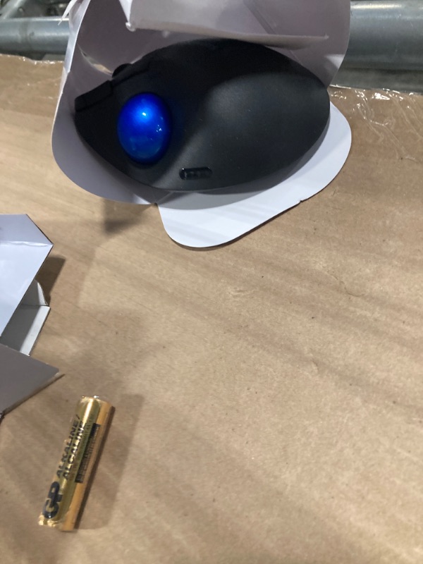 Photo 3 of Kensington TB450 Wireless Trackball Mouse (K72194WW), Black-Blue