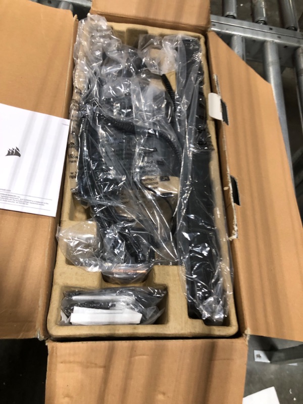 Photo 1 of Corsair iCUE H150i Elite CAPELLIX XT Liquid CPU Cooler - Three AF120 RGB Elite Fans - 360mm Radiator - Intel® LGA 1700, 1200, 115X, 2066, AMD® AM5, AM4 - Included iCUE Commander CORE - Black ELITE CAPELLIX XT 360mm Radiator Black
