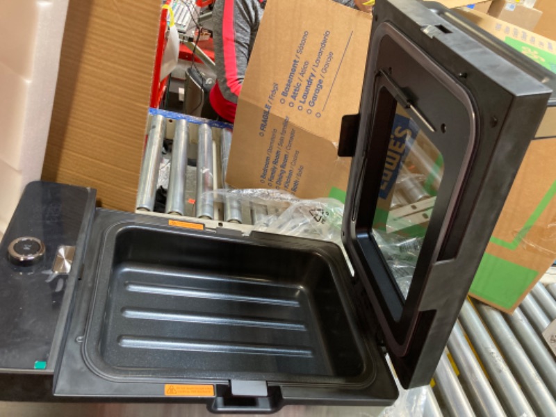 Photo 1 of All-in-one Sous Vide Cooker, Waterless, Bagless, with Built-in Probe, Preserved flavor, Shape and Texture, The Space Neovide, NSV500 NSV500 8.6L