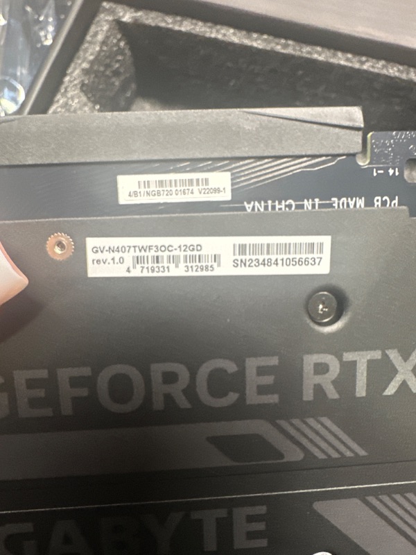 Photo 8 of GIGABYTE GeForce RTX 4070 Ti WINDFORCE OC 12G Graphics Card, 3X WINDFORCE Fans, 12GB 192-bit GDDR6X, GV-N407TWF3OC-12GD Video Card