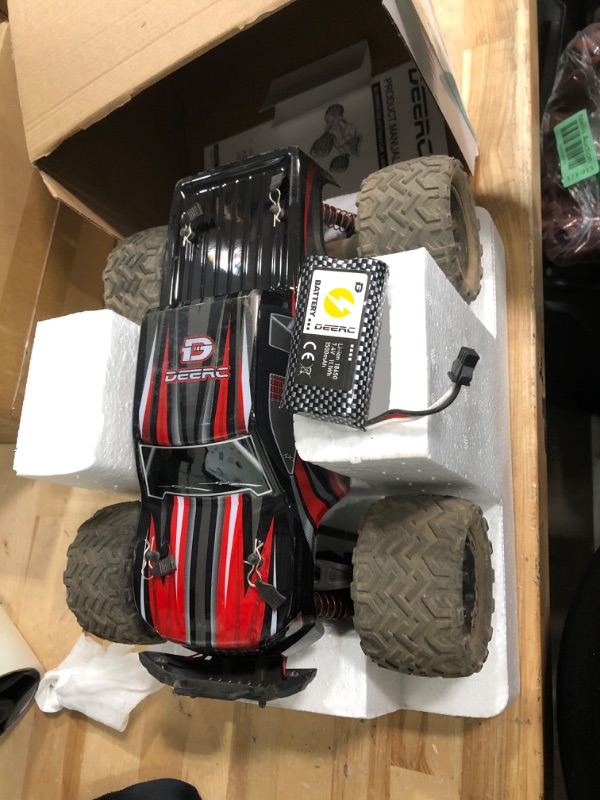 Photo 2 of DEERC 9300 Remote Control Car High Speed RC Cars for Kids Adults 1:16 Scale 40 KM/H 4WD Off Road Monster Trucks,2.4GHz All Terrain Toy Trucks with 2 Rechargeable Battery 1:16 9300