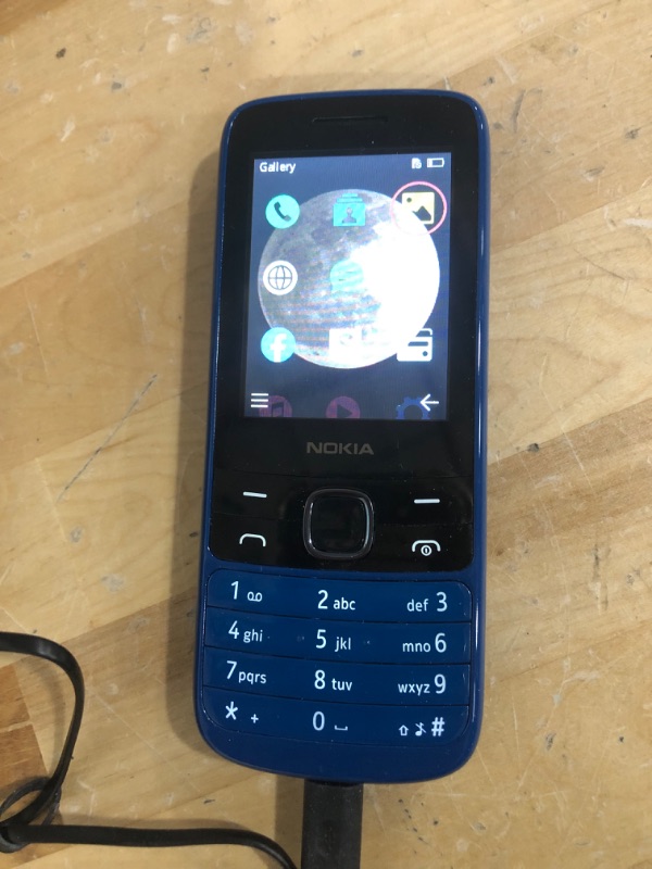 Photo 4 of Nokia 225 4G 2.4" QVGA 64MB 1-SIM GSM Feature Phone, 128MB RAM, Unlocked, Blue
