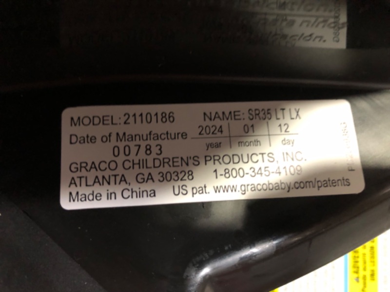 Photo 5 of ***USED -  DIRTY - LIKELY MISSING PARTS - UNABLE TO VERIFY FUNCTIONALITY***
Graco SnugRide 35 Lite LX Infant Car Seat, Studio SnugRide 1 Count (Pack of 1) Studio