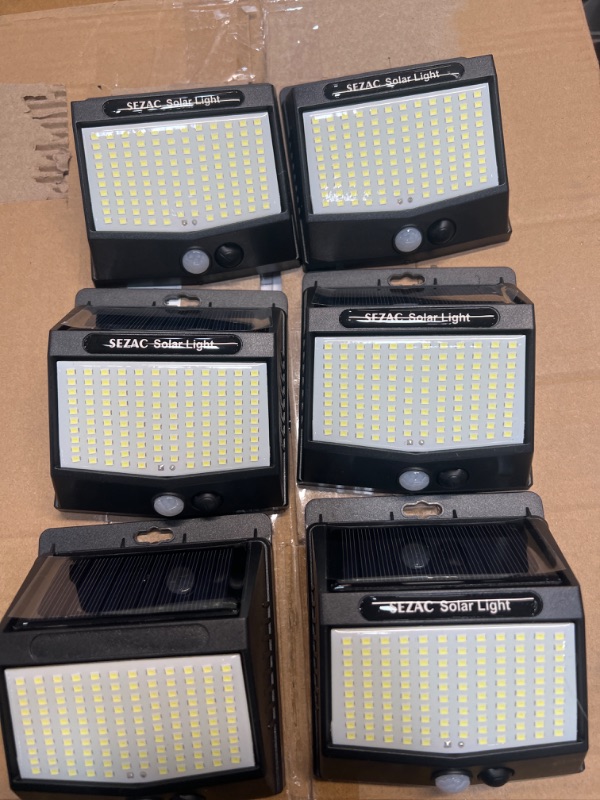 Photo 1 of 6 pack - solar lights  