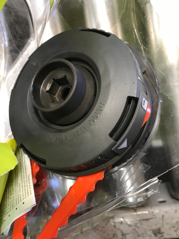 Photo 1 of RYOBI AC053N1FH Reel Easy+ 2-in-1 Pivoting Fixed Line and Bladed Head for Bump Feed Trimmers