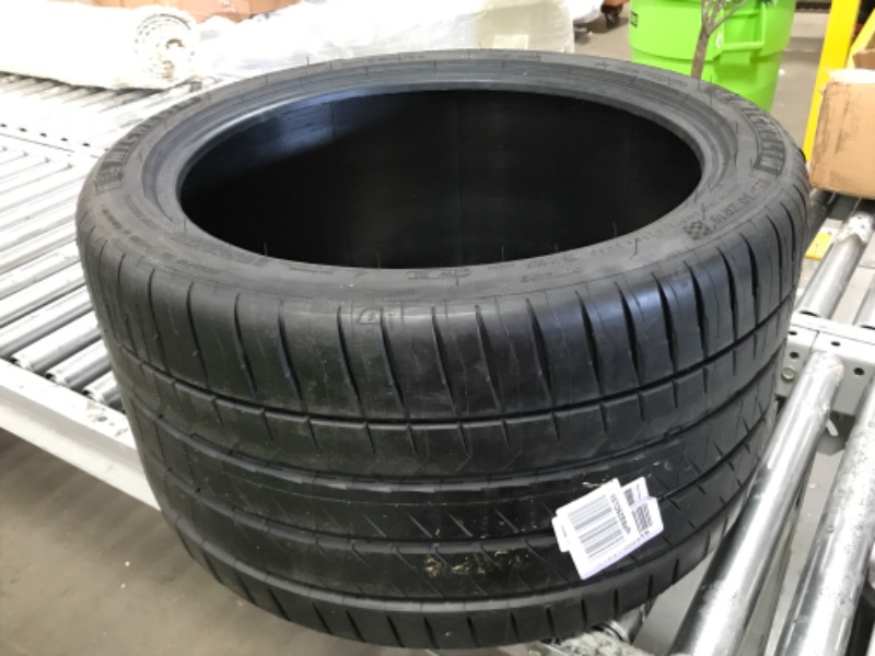 Photo 2 of MICHELIN Pilot Sport 4 S Summer Tire 325/30ZR19/XL (105Y)