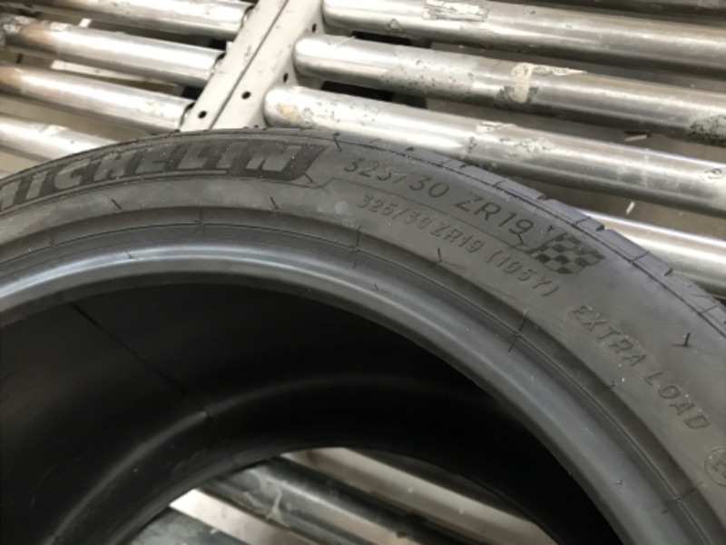 Photo 3 of MICHELIN Pilot Sport 4 S Summer Tire 325/30ZR19/XL (105Y)