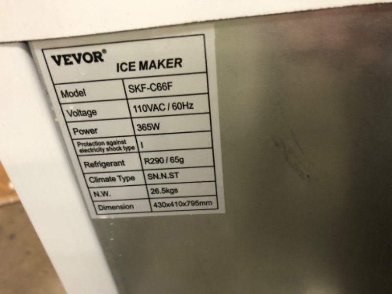 Photo 3 of **CHECK NOTES**VEVOR 110V Commercial Ice Maker Machine 120LBS/24H Stainless Steel Ice Machine with 29LBS Storage for Home Office Shop Bart, 50 Ice Cubes Ready in 11-15Mins, Water Filter and Connection Hose Included 120LBS/24H Single-water inlet