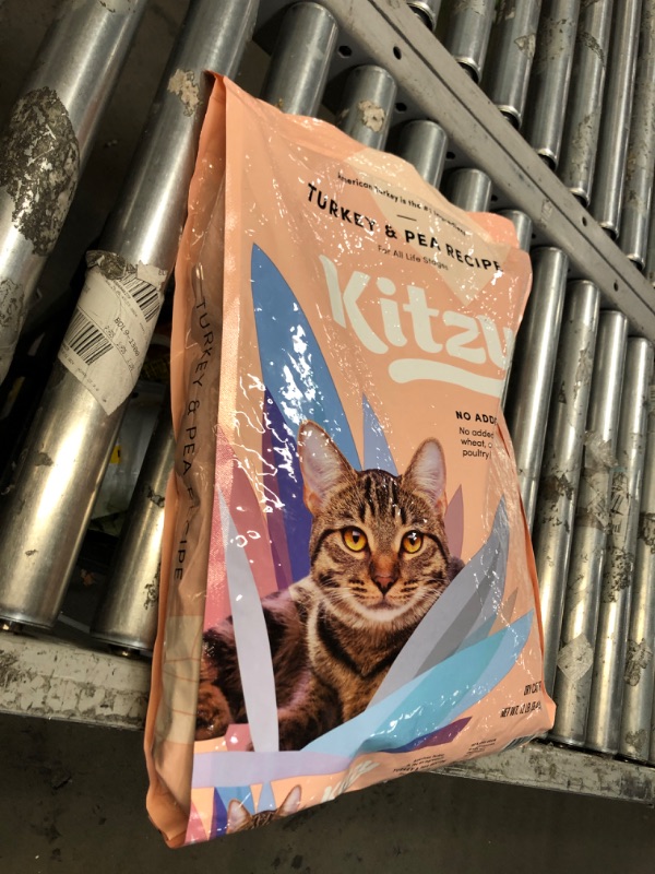 Photo 3 of **see photos**Amazon Brand - Kitzy Dry Cat Food, Turkey and Pea Recipe, Grain-Free (12 lb bag) Turkey 12 Pound (Pack of 1)