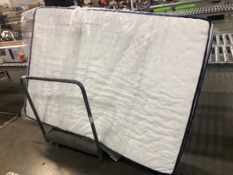 Photo 1 of **SEE NOTES**Vesgantti Full Size Mattress, 10 Inch Innerspring Hybrid Full Mattress in a Box, Pressure Relief Pocket Spring Double Bed Mattress with Memory Foam & Knitted Fabric, Medium Firm, CertiPUR-US Full 10 Inch
