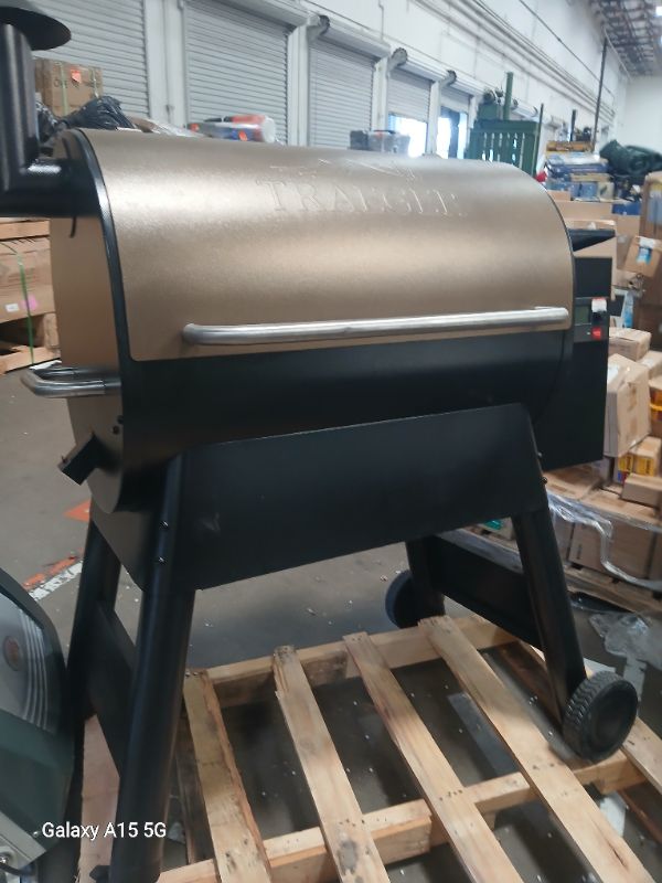 Photo 2 of * SEE NOTES* Traeger Grills Pro 34 Electric Wood Pellet Grill and Smoker, Bronze
