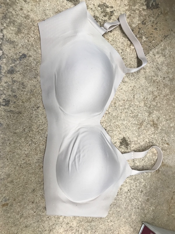 Photo 1 of 38C WOMEN BRA