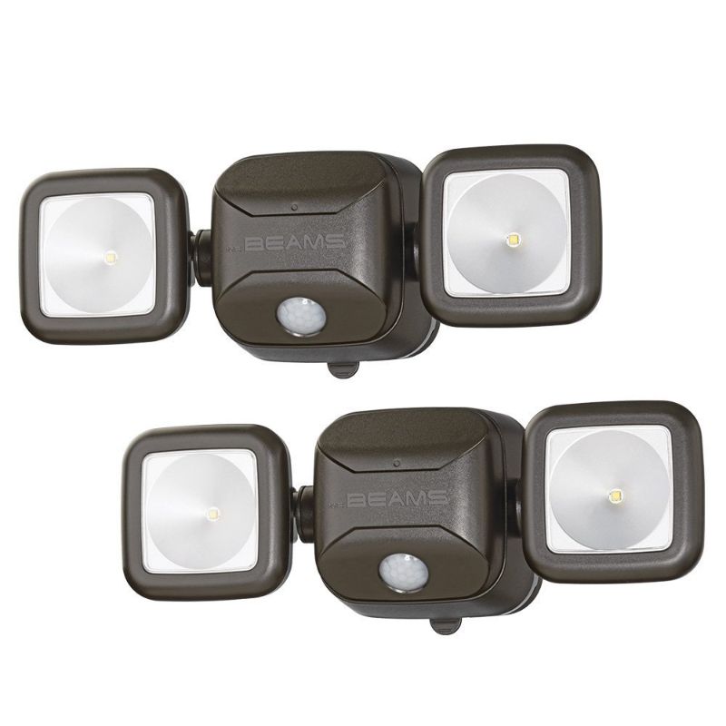 Photo 1 of LED motion sensing security light battery-powered 2pack