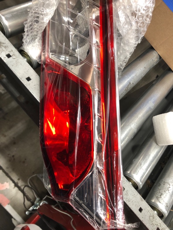 Photo 2 of Driver Side Rear Brake Tail Light Assembly Replacement for 2014-2020 Ford Transit Connect Left Tail Lamp DT1Z13405B FO2800237