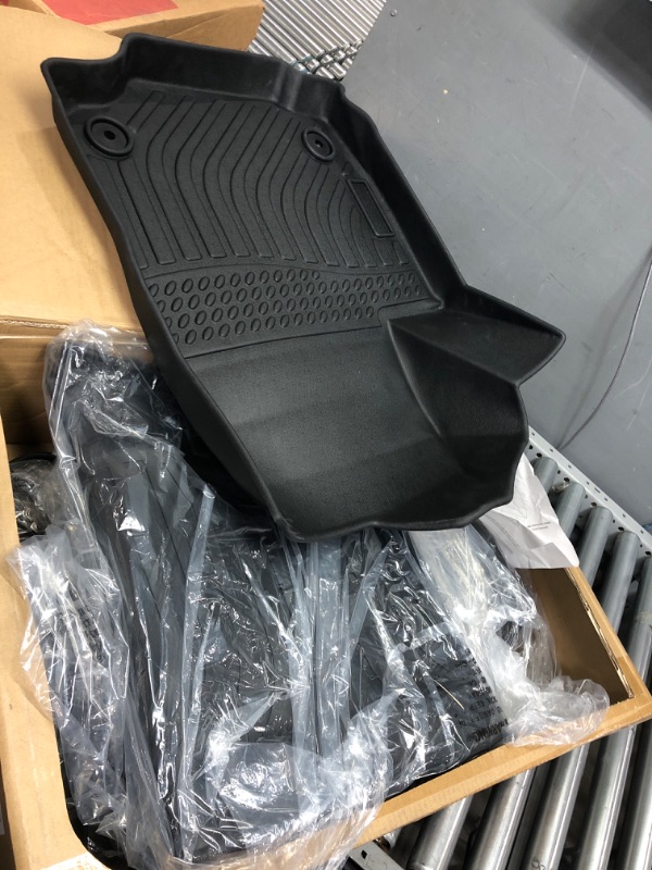 Photo 2 of for 2018-2023 Chevrolet Chevy Equinox Floor Mats Cargo Liner, All Weather for 2018 2019 2020 2021 2022 2023 Chevy Equinox Floor Mats, for Chevy Equinox 2022 Floor Mats Black Front & 2nd Floor mat