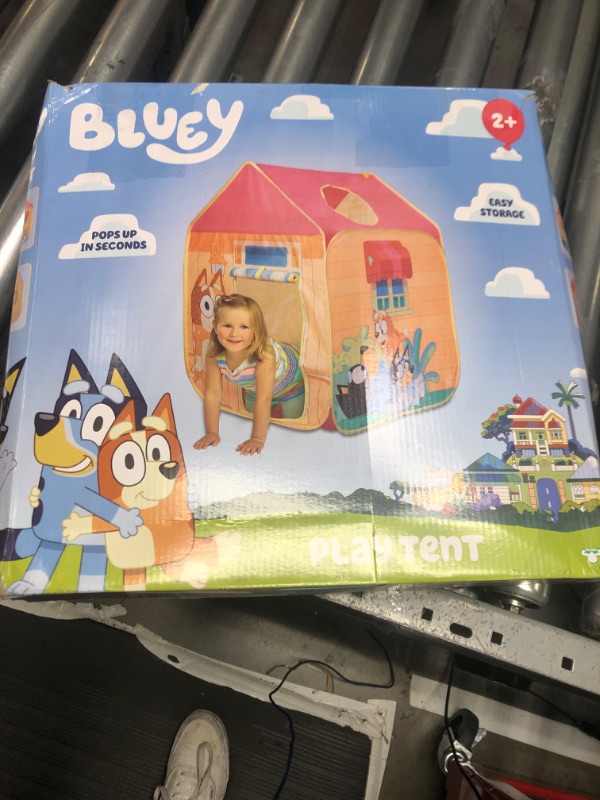 Photo 2 of Bluey - Pop 'N' Fun Play Tent - Pops Up in Seconds and Easy Storage, Multicolor