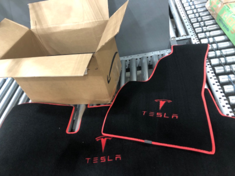 Photo 2 of Custom Fit for Tesla Model 3 Car Floor Mats Original Factory Design All-Black Carpet Tesla Logo Embroidery 3-L/R