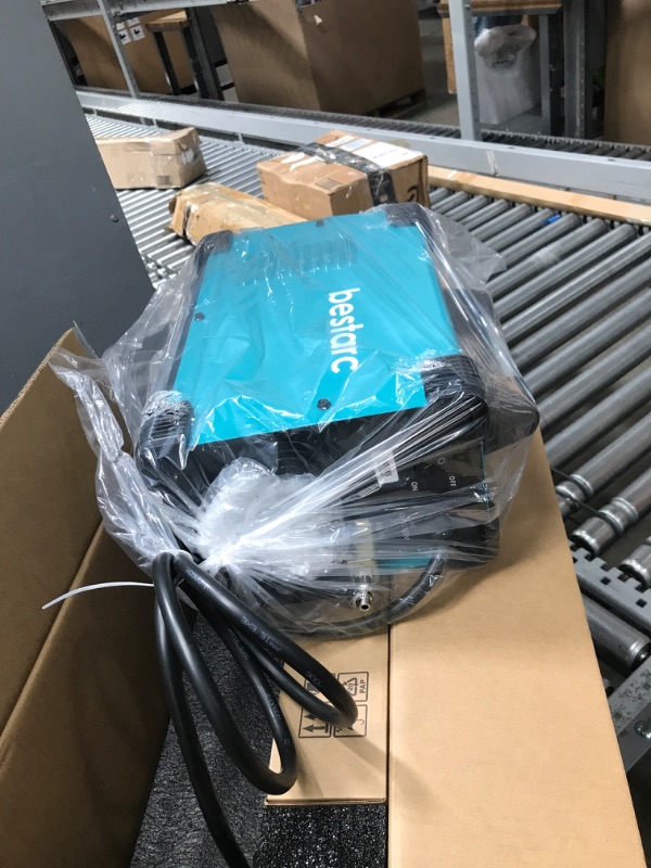 Photo 1 of bestarc Plasma Cutter, Pilot Arc BTC500DP 7th Generation 50Amps Screen Display Dual Voltage 110/220V Digital Plasma Cutting Machine (BTC500DP 7Gen 110/220V)