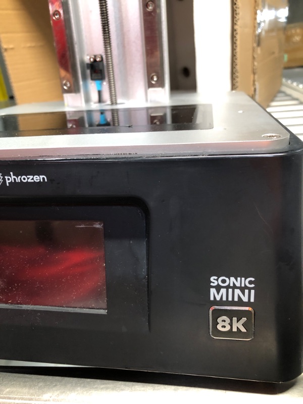 Photo 6 of (see all images) Phrozen Sonic Mini 8K LCD Resin 3D Printer