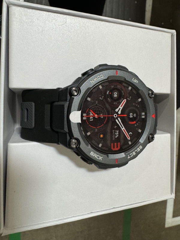 Photo 2 of Amazfit T-Rex Pro 3.3 Cm (1.3") AMOLED 48 Mm Digital 360 X 360 Pixels Touchscreen Black GPS (satellite)
