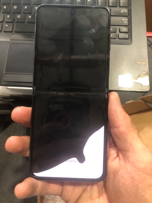 Photo 3 of [NONREFUNDABLE, FOR PARTS/ READ NOTES]
SAMSUNG Galaxy Z Flip 4 Cell Phone, Factory Unlocked Android Smartphone, 256GB, Flex Mode, Hands Free Camera, Compact, Foldable Design, Informative Cover Screen, US Version, 2022, Graphite Graphite 256GB Galaxy Z Fli