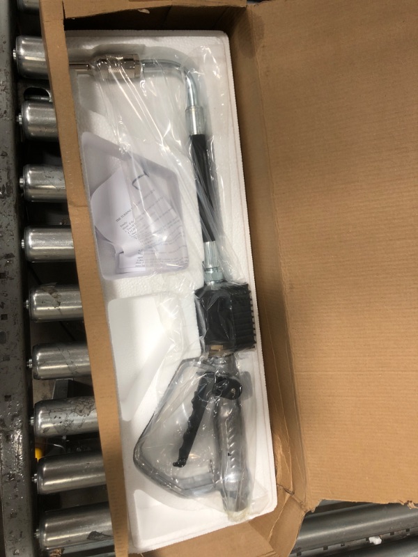 Photo 1 of 1/2" Digital Oil Control Valve Meter Nozzle, 50 Gpm Oil Control Valve Dispensing Nozzle, Flexible Spout, Pressure Range 7-1000Psi / 0.5-70 Bar (Not for Gasoline) 1/2" Digital Meter Dispensing Nozzle