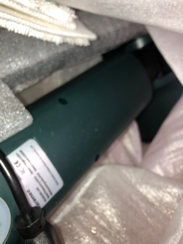 Photo 1 of steam mop 