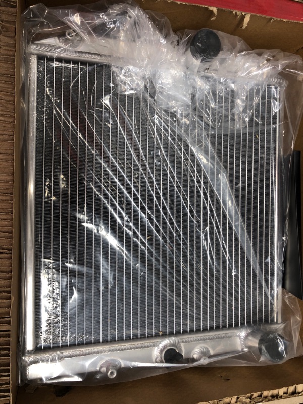 Photo 1 of Skunk2 Racing 349-05-2000 Alpha Series Radiator for Honda Civic1025374422

