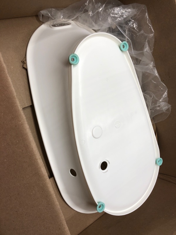 Photo 3 of Contours Oasis 2-Stage Comfort Cushion Infant and Baby Bathtub - White