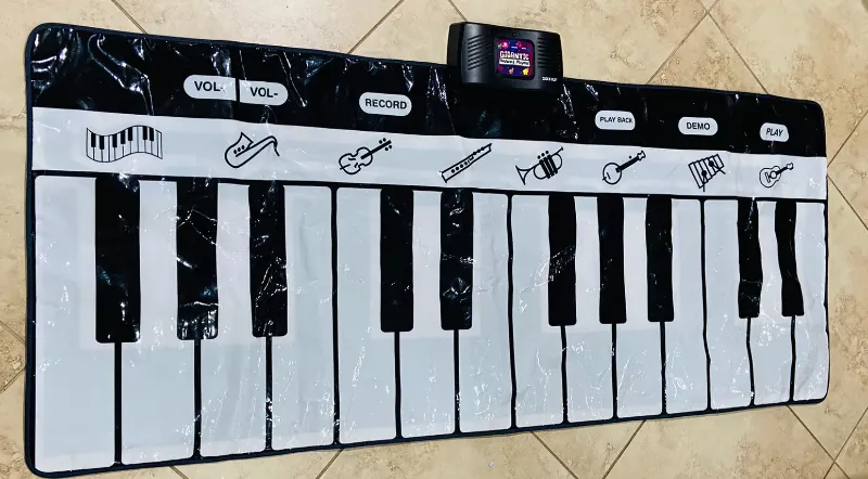 Photo 1 of 24 Key Gigantic Piano Keyboard Dance Playmat w/ 9 Instrument Settings&MP3 Cable
