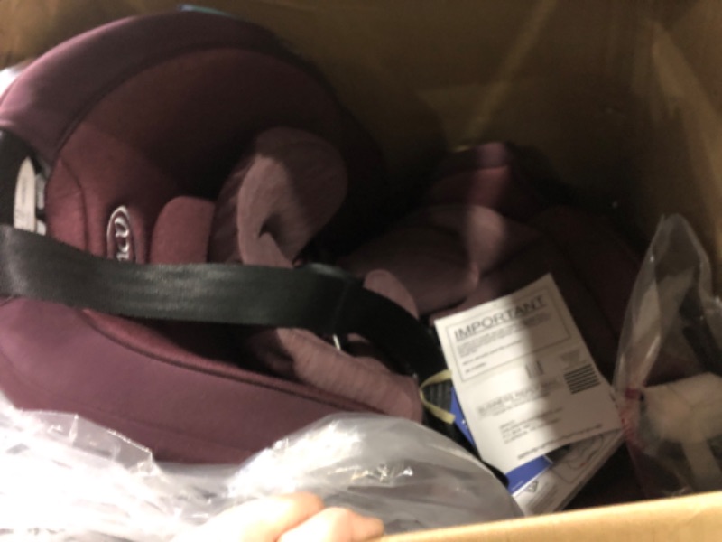 Photo 4 of (MISSING ONE CUP HOLDER) Graco® Turn2Me™ 3-in-1 Car Seat, London