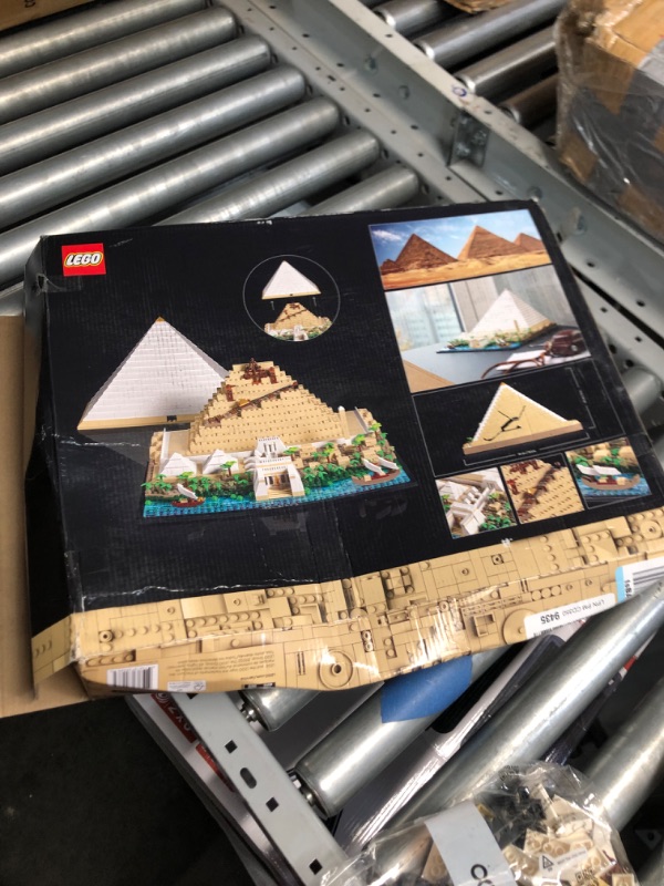 Photo 3 of [NONREFUNDABLE, FOR PARTS/ READ NOTES]
LEGO Architecture Landmark Collection Great Pyramid of Giza 21058 Building Set; Collectible Model for Adults (1,476 Pieces) Standard Packaging