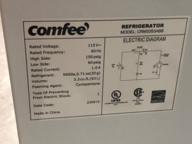 Photo 13 of ***NONREFUNDABLE**FOR PARTS OR REPAIR**SEE NOTES***
COMFEE' CRM33S3ABB 3.3 CuFt mini fridge Singel Door Small Fridge, Black