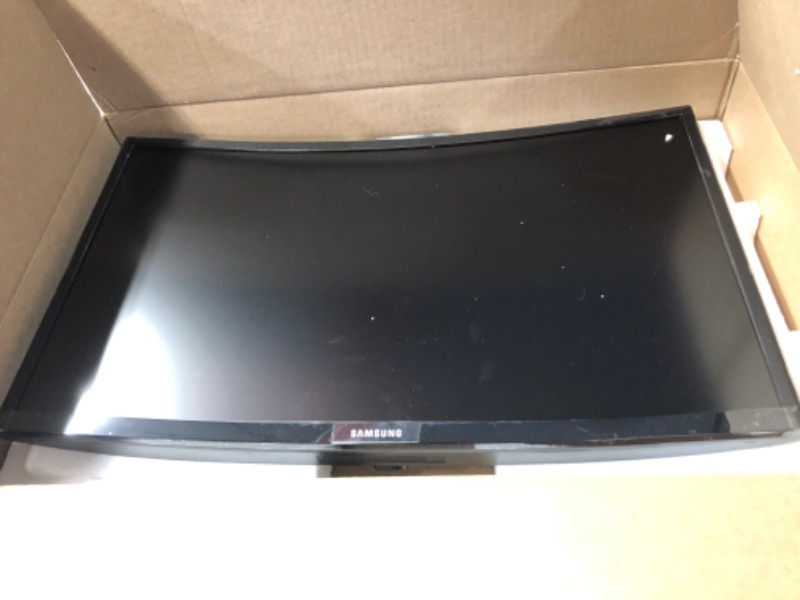 Photo 2 of SAMSUNG 23.5” CF396 Curved Computer Monitor, AMD FreeSync for Advanced Gaming, 4ms Response Time, Wide Viewing Angle, Ultra Slim Design, LC24F396FHNXZA, Black 24-Inch Curved DP/HDMI/1-Yr Warranty