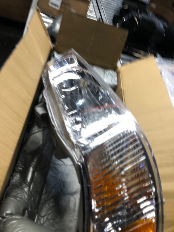 Photo 3 of Dorman 1590503 Passenger Side Headlight Assembly Compatible with Select Honda Models